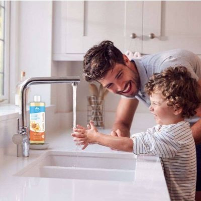 son washing hand liquid soap