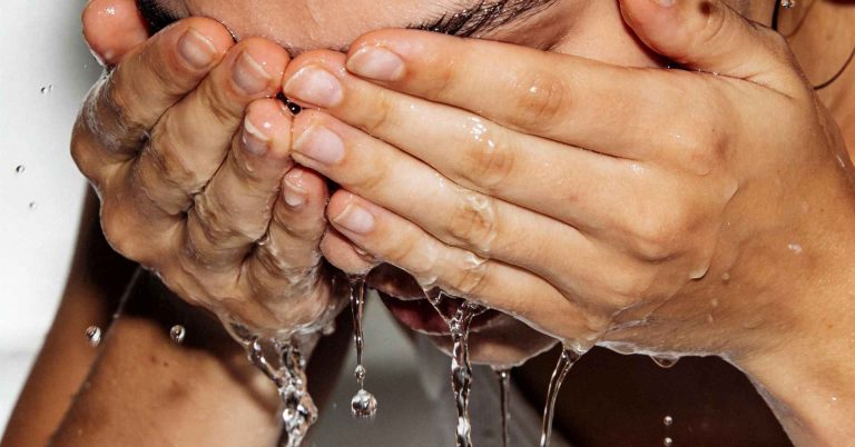 lavage du visage savon naturel peau sèche